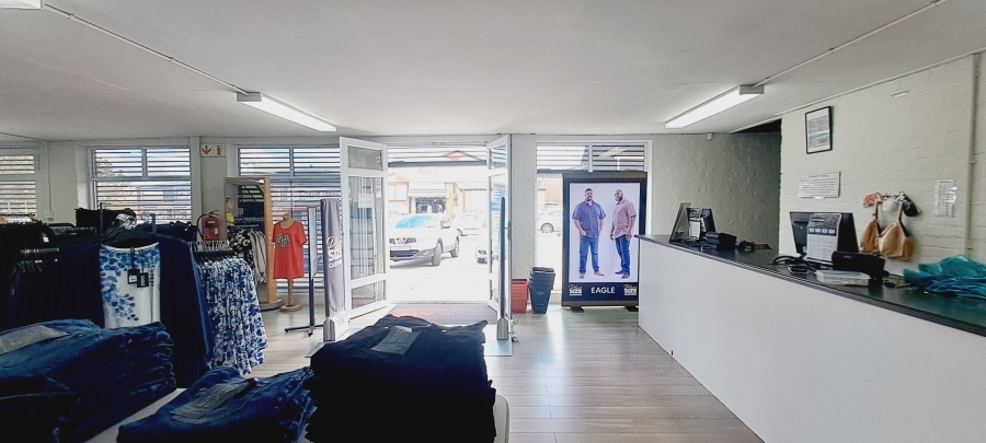 To Let commercial Property for Rent in Chantecler Western Cape